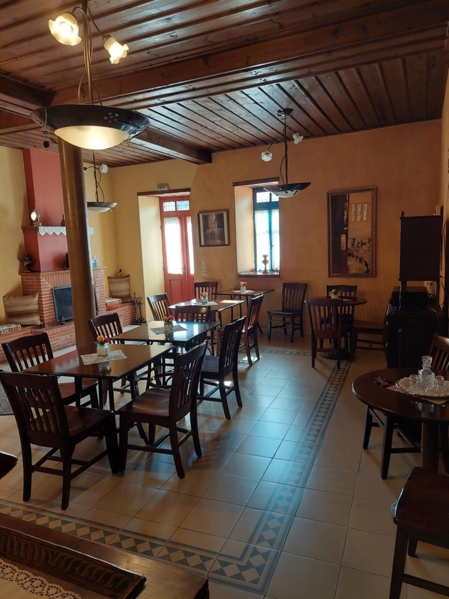 House Mitsiou Traditional Inn Arnaía Dış mekan fotoğraf